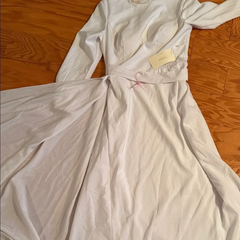 TS Couture Chic Long Sleeve White Dress w/ Bra Cups and flowy veil at waist, NWT